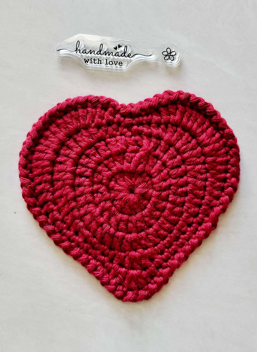Lovingly handmade heart coasters: practical, pretty, and perfect as greeting card gifts! Absorbent, washable, lightweight. Cozy up your table. 💕